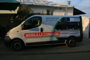 reclama mobila la comanda