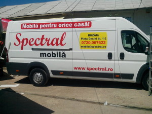 Masina mobila spectral barlad