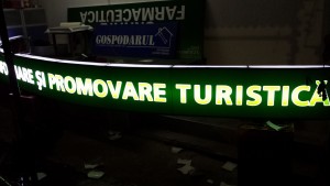 reclama luminoasa centrul de informare turistica